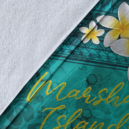 Marshall Islands Polynesian Blanket - Plumeria With Blue Ocean