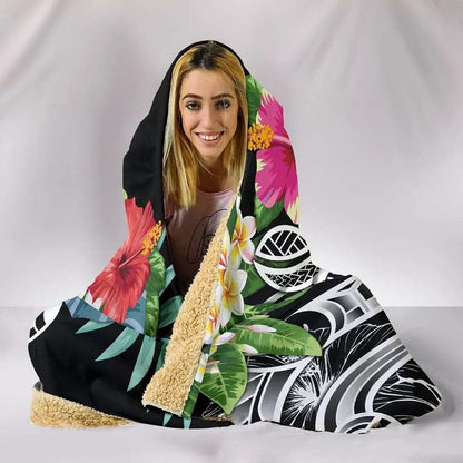 Marshall Islands Polynesian Hooded Blanket - Summer Plumeria (Black)