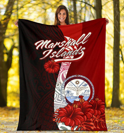 Marshall Islands Polynesian Premium Blanket - Coat Of Arm With Hibiscus
