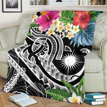 Marshall Islands Polynesian Premium Blanket - Summer Plumeria (Black)