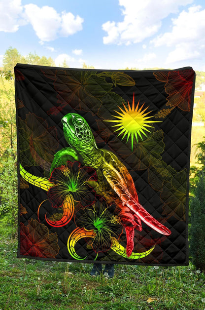 Marshall Islands Polynesian Premium Quilt - Turtle With Blooming Hibiscus Reggae
