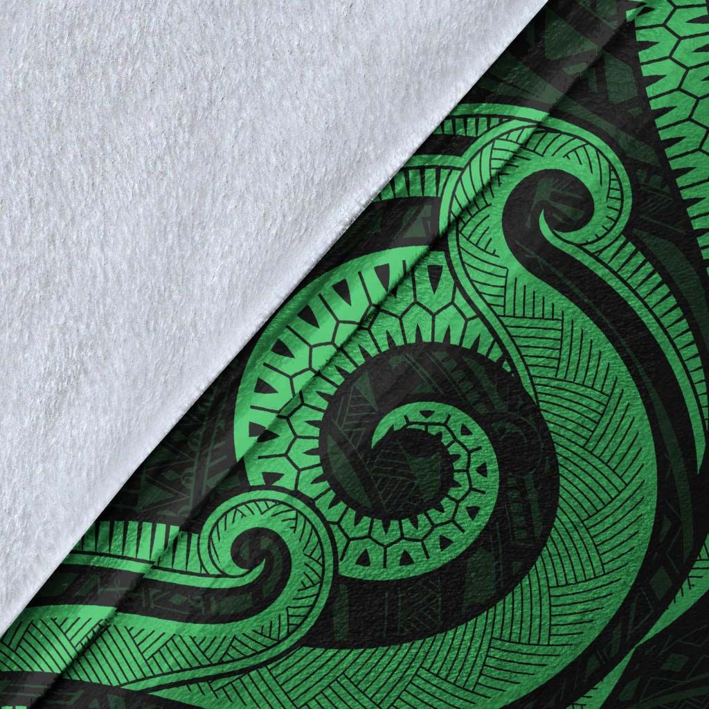 Marshall Islands Premium Blanket - Green Tentacle Turtle Crest