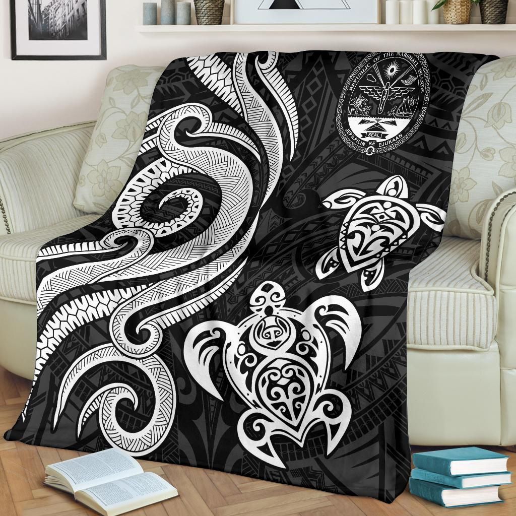 Marshall Islands Premium Blanket - Tentacle Turtle White