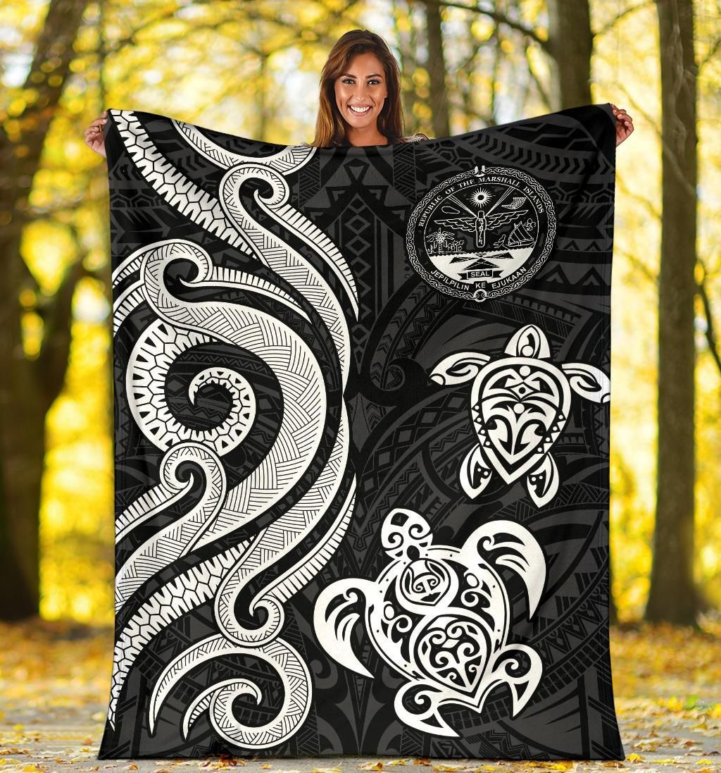 Marshall Islands Premium Blanket - Tentacle Turtle White