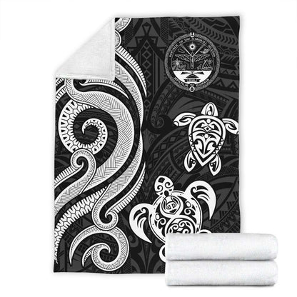 Marshall Islands Premium Blanket - Tentacle Turtle White