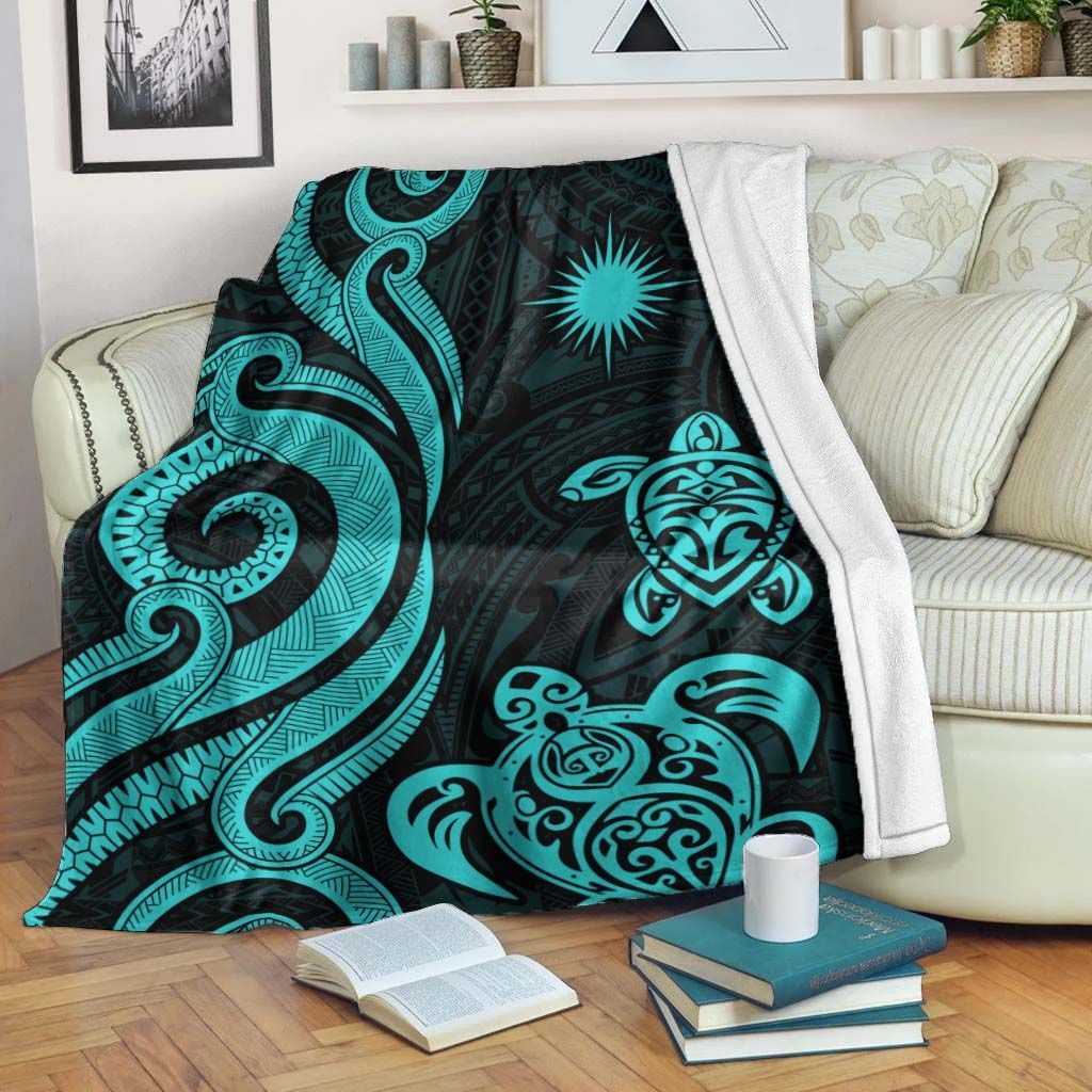 Marshall Islands Premium Blanket - Turquoise Tentacle Turtle Crest