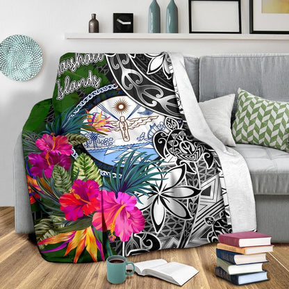 Marshall Islands Premium Blanket - Turtle Plumeria Banana Leaf Crest