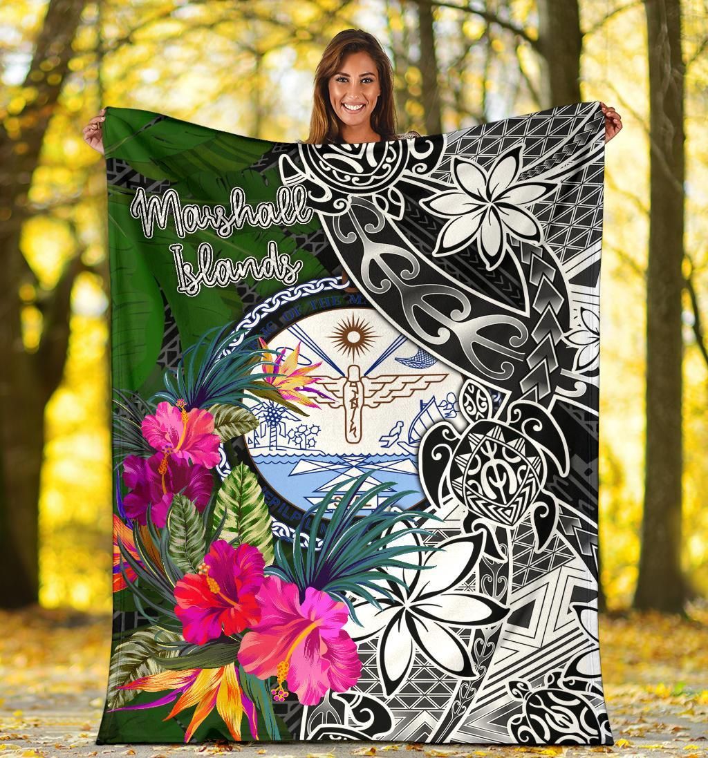 Marshall Islands Premium Blanket - Turtle Plumeria Banana Leaf Crest