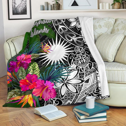Marshall Islands Premium Blanket - Turtle Plumeria Banana Leaf