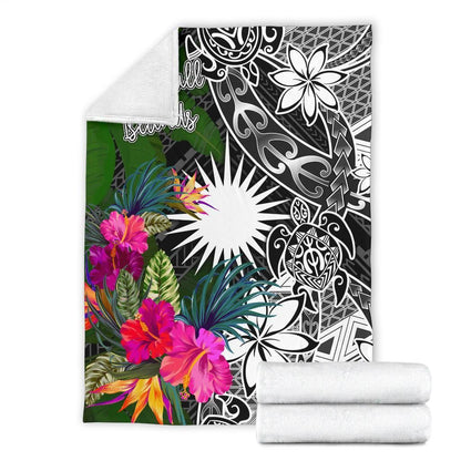 Marshall Islands Premium Blanket - Turtle Plumeria Banana Leaf