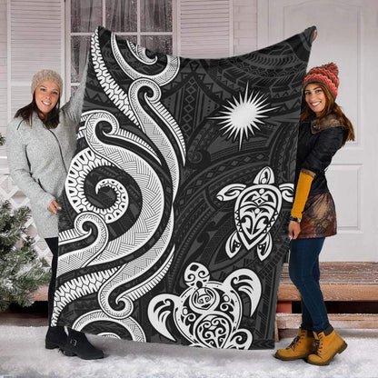 Marshall Islands Premium Blanket - White Tentacle Turtle Crest