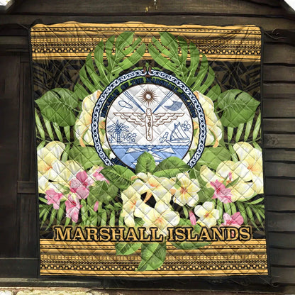 Marshall Islands Premium Quilt - Polynesian Gold Patterns Collection