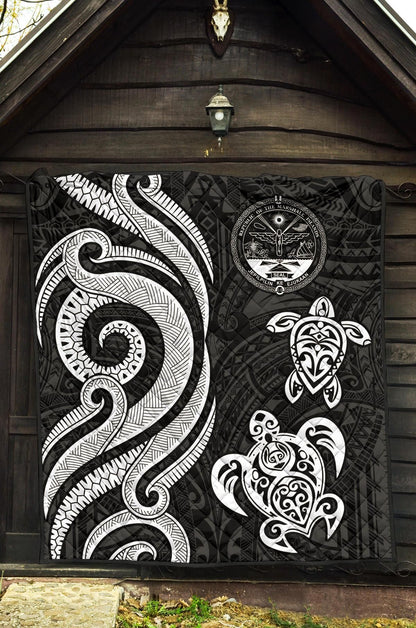 Marshall Islands Premium Quilt - White Tentacle Turtle Crest
