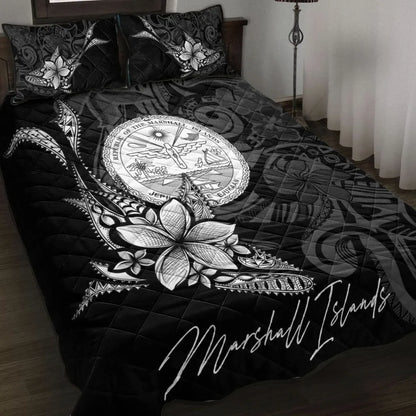 Marshall Islands Quilt Bed Set - Fish With Plumeria Flowers Style