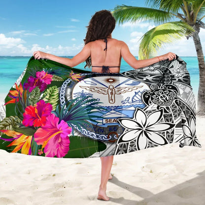 Marshall Islands Sarong White - Turtle Plumeria Banana Leaf Crest
