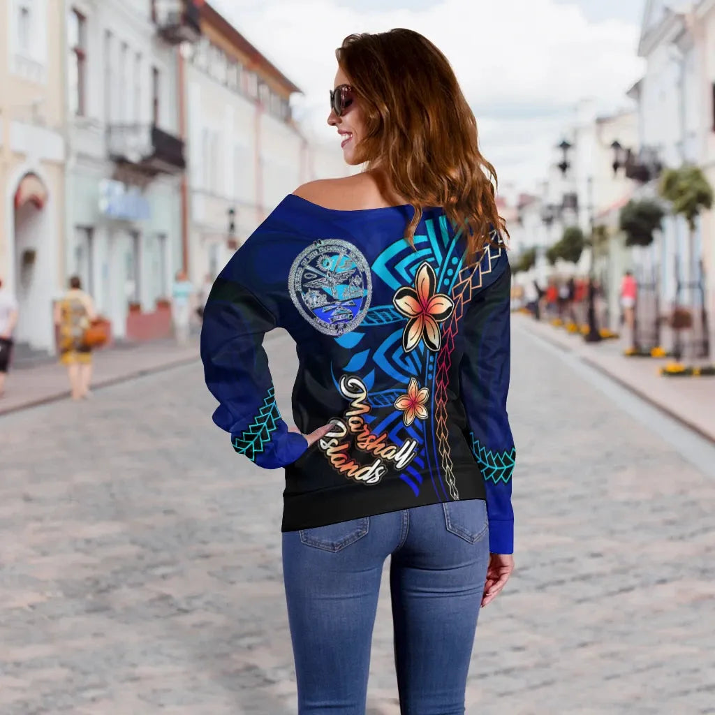 Marshall Islands Women Off Shoulder Sweater - Vintage Tribal Mountain Crest
