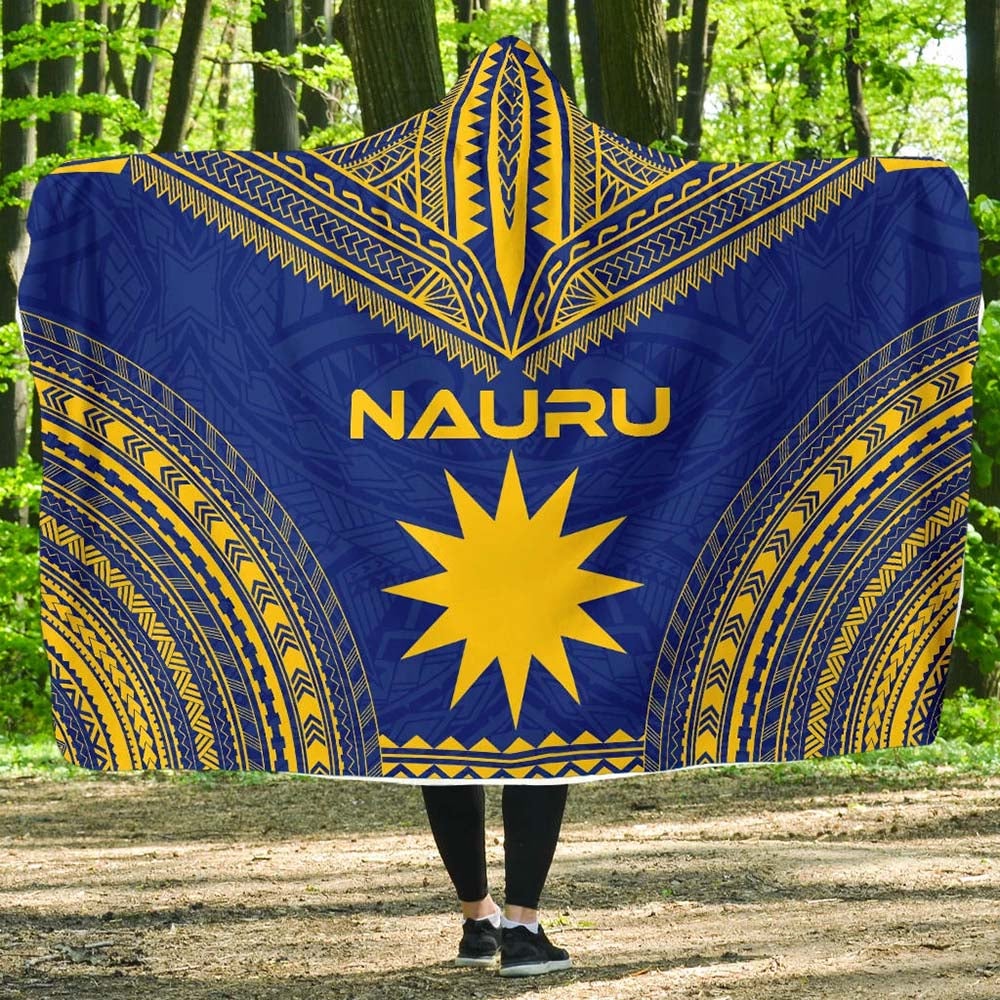 Nauru Flag Polynesian Chief Hooded Blanket