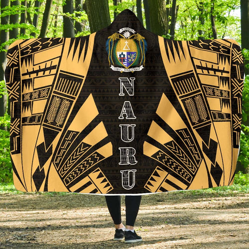 Nauru Hooded Blanket - Polynesian Tattoo Gold