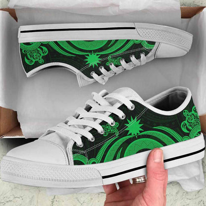 Nauru Low Top Canvas Shoes - Green Tentacle Turtle