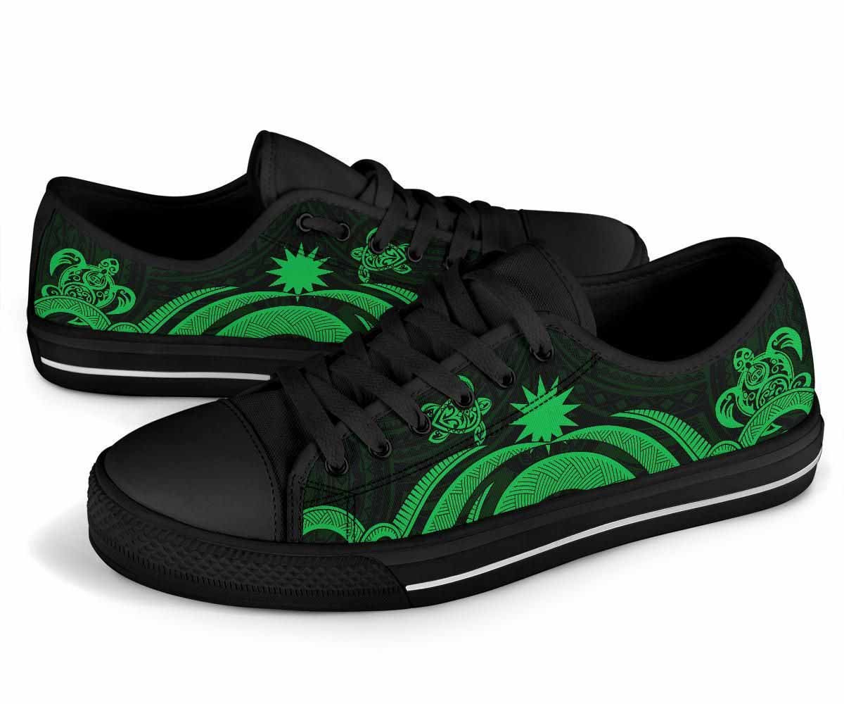 Nauru Low Top Canvas Shoes - Green Tentacle Turtle