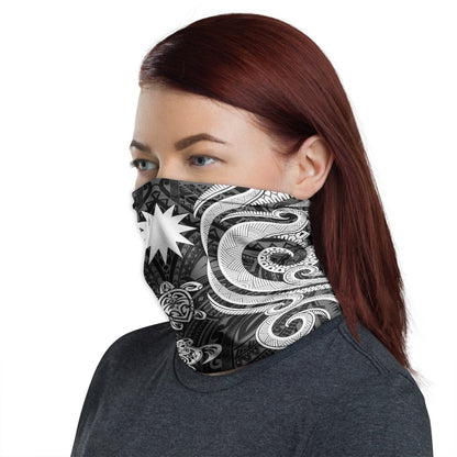 Nauru Neck Gaiter - Turtle Tentacle White