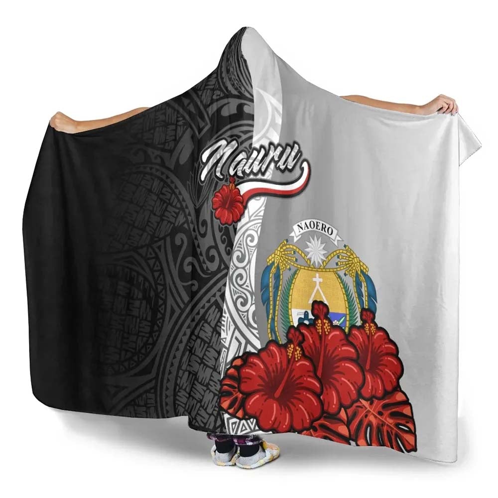 Nauru Polynesian Hooded Blanket- Coat Of Arm With Hibiscus White