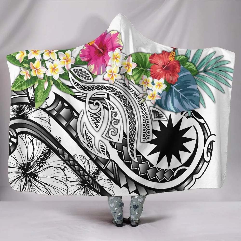 Nauru Polynesian Hooded Blanket - Summer Plumeria (White)