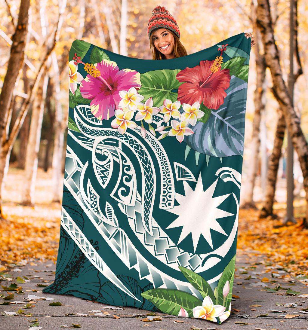 Nauru Polynesian Premium Blanket - Summer Plumeria (Turquoise)