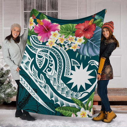 Nauru Polynesian Premium Blanket - Summer Plumeria (Turquoise)