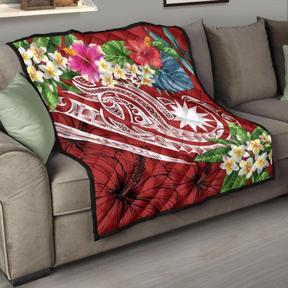 Nauru Polynesian Premium Quilt - Summer Plumeria (Red)