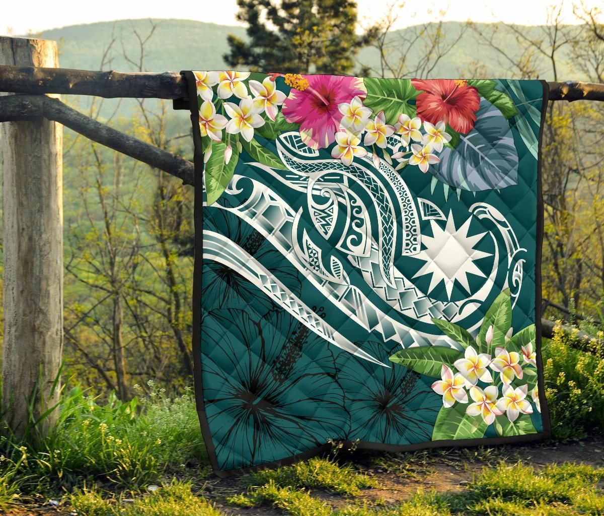 Nauru Polynesian Premium Quilt - Summer Plumeria (Turquoise)