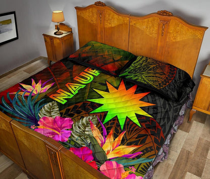 Nauru Polynesian Quilt Bed Set - Hibiscus and Banana Leaves