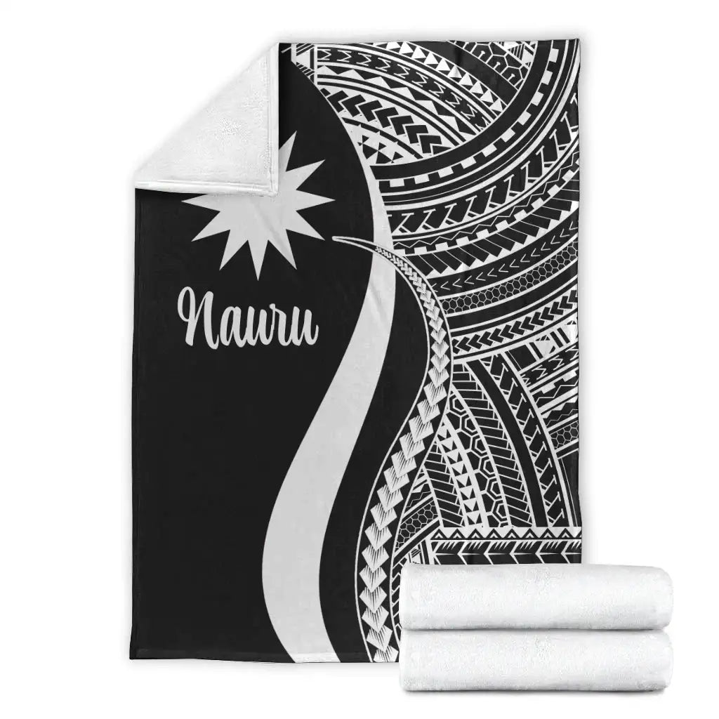 Nauru Premium Blanket - White Polynesian Tentacle Tribal Pattern