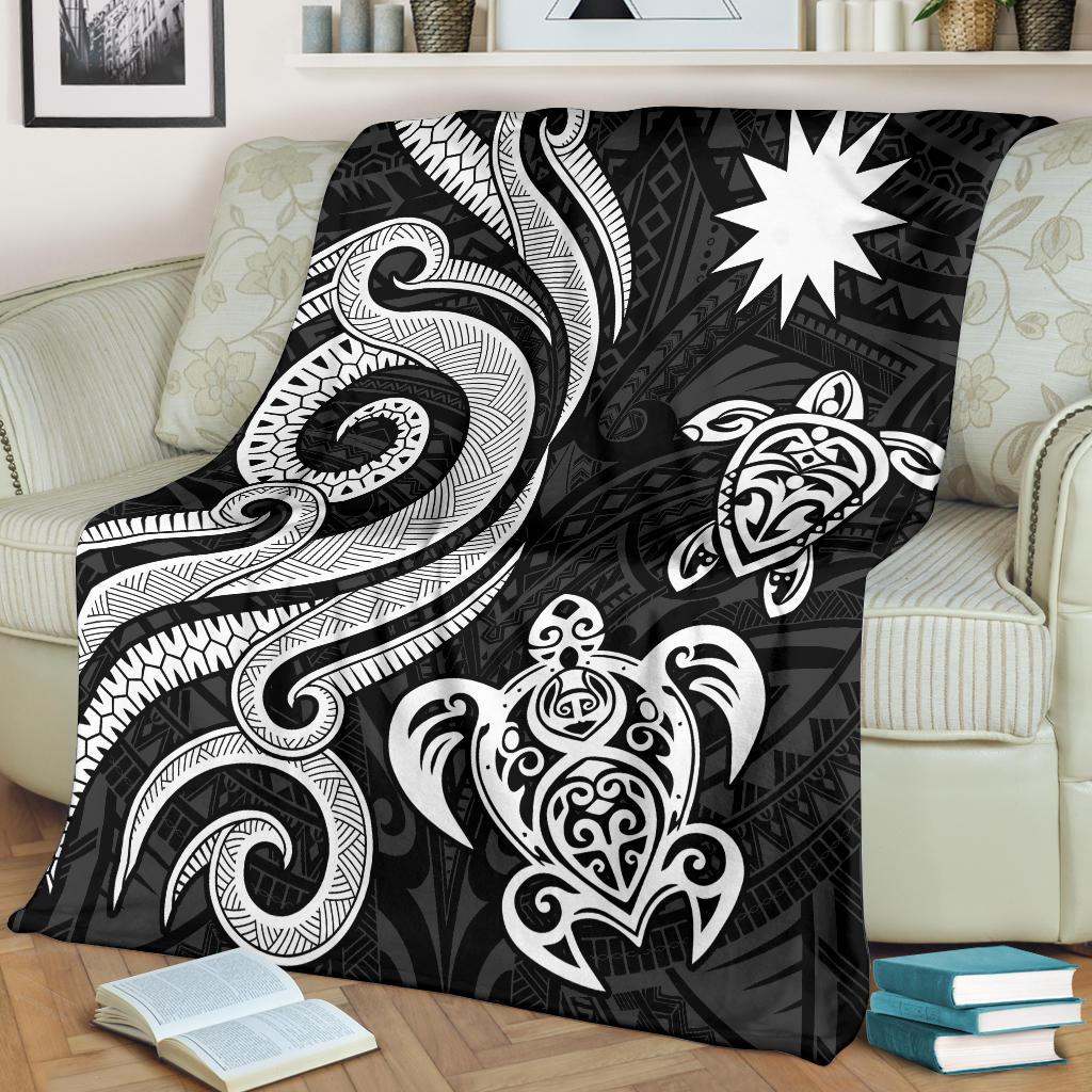 Nauru Premium Blanket - White Tentacle Turtle