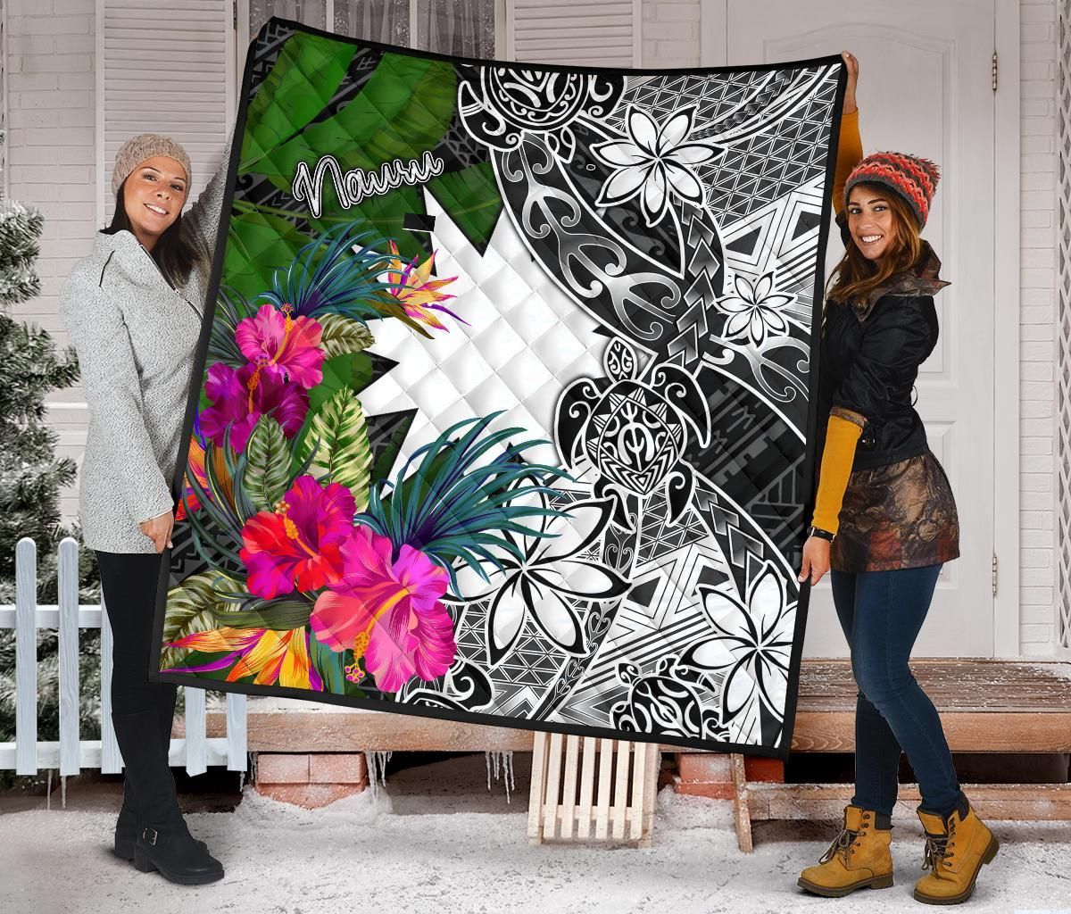 Nauru Premium Quilt - Turtle Plumeria Banana Leaf