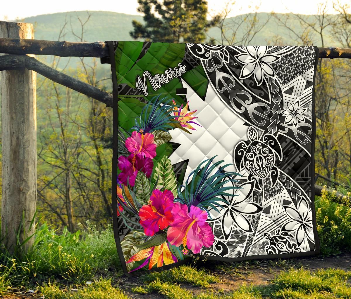Nauru Premium Quilt - Turtle Plumeria Banana Leaf
