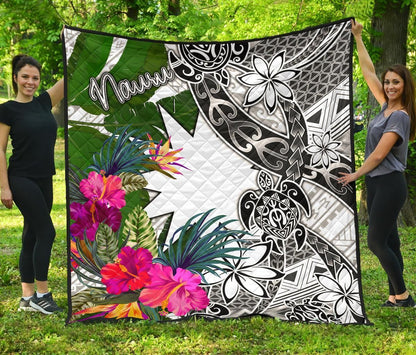 Nauru Premium Quilt White - Turtle Plumeria Banana Leaf