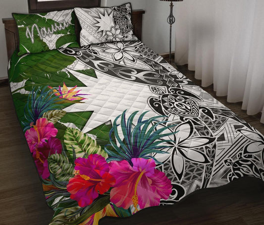 Nauru Quilt Bed Set White - Turtle Plumeria Banana Leaf