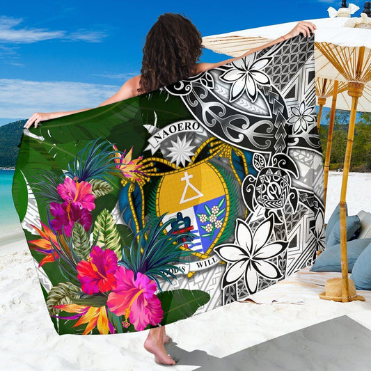 Nauru Sarong White - Turtle Plumeria Banana Leaf Crest