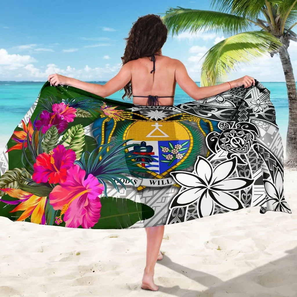 Nauru Sarong White - Turtle Plumeria Banana Leaf Crest