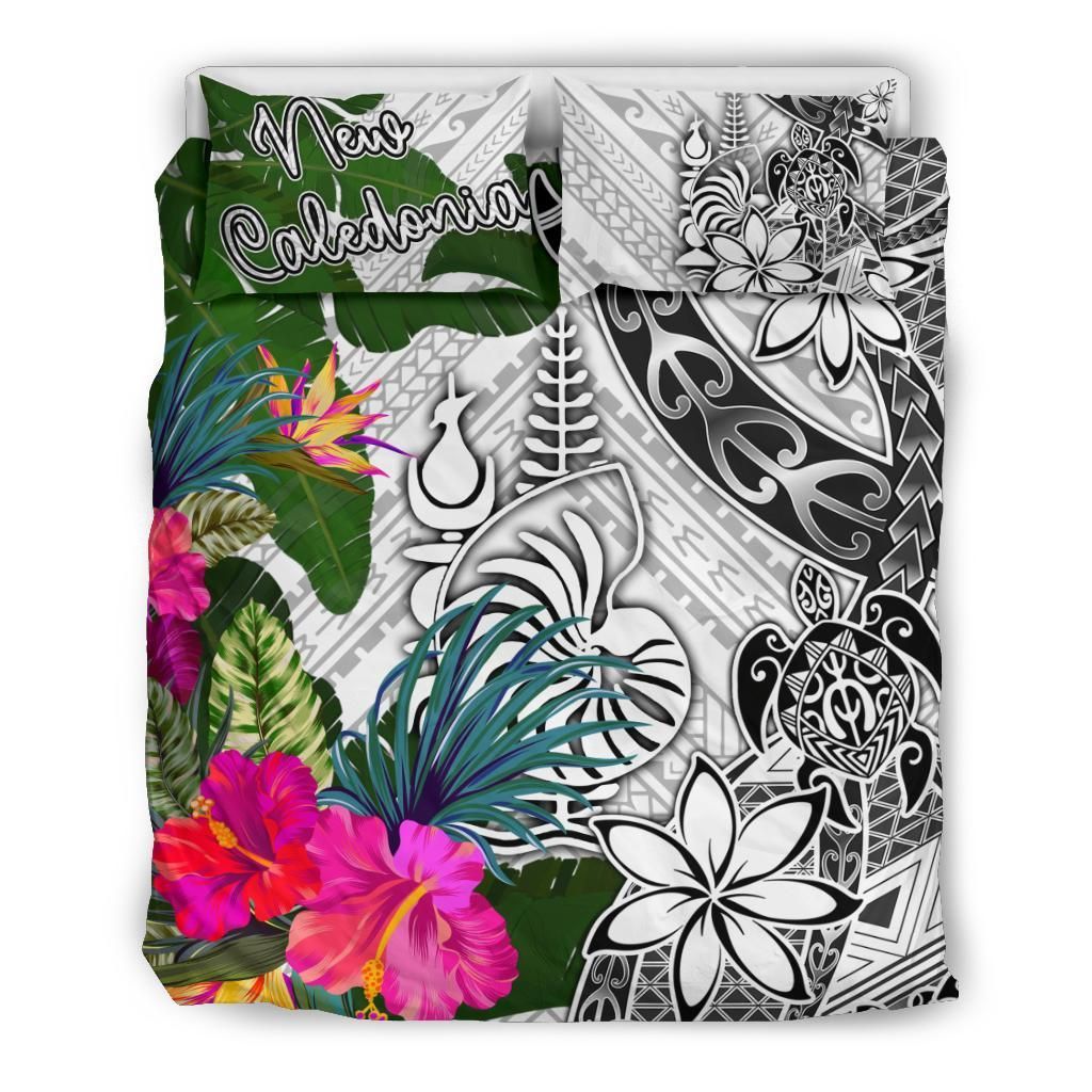 New Caledonia Bedding Set White - Turtle Plumeria Banana Leaf Crest