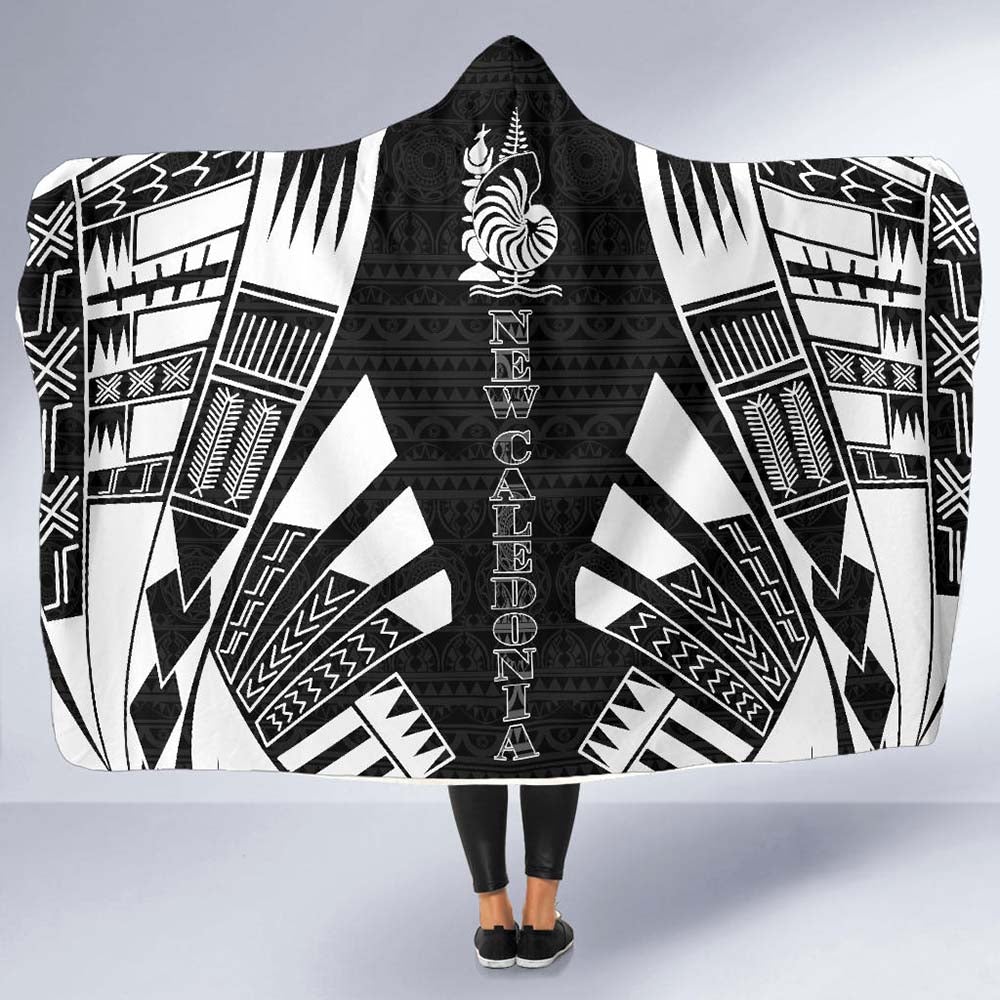 New Caledonia Hooded Blanket - Polynesian Tattoo Black