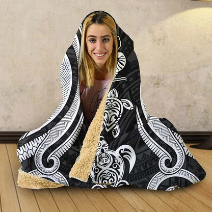 New Caledonia Hooded Blanket - White Tentacle Turtle
