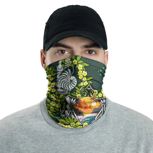 New Caledonia Neck Gaiter - Ti Leaf Lei Turtle