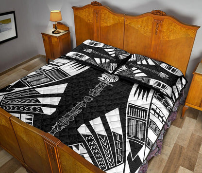 New Caledonia Quilt Bed Set - New Caledonia Coat Of Arms & Polynesian White Tattoo Style
