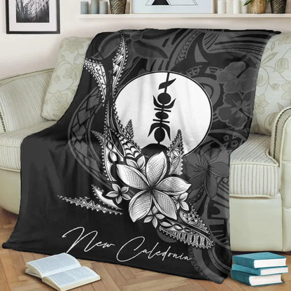 New Caledonia Premium Blanket - Fish With Plumeria Flowers Style