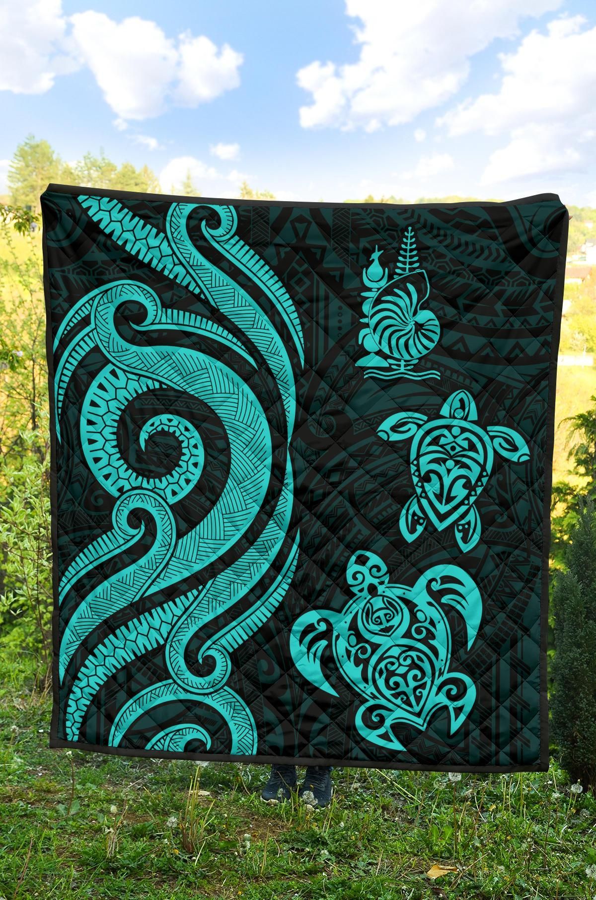 New Caledonia Premium Quilt - Turquoise Tentacle Turtle