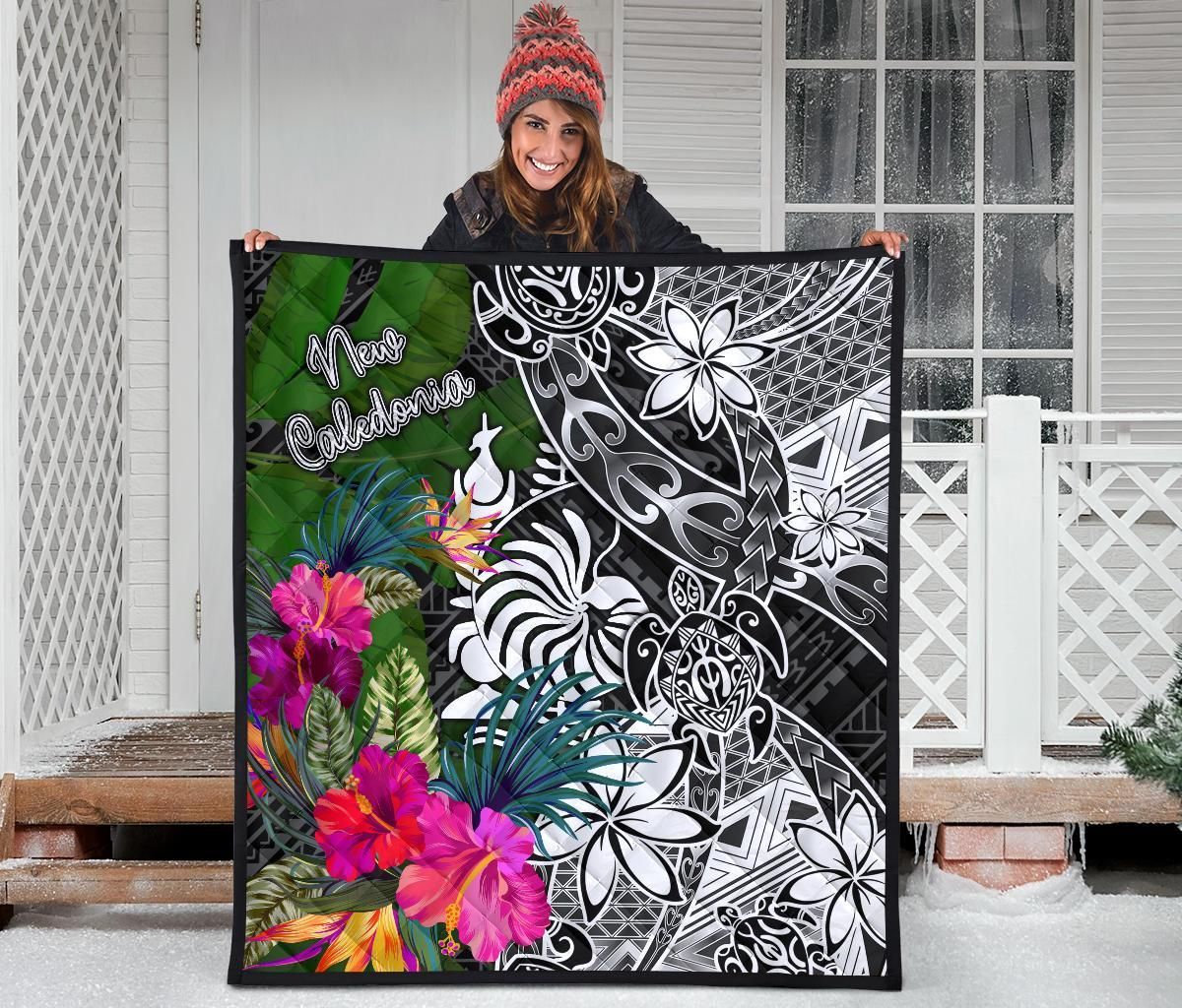 New Caledonia Premium Quilt - Turtle Plumeria Banana Leaf Crest