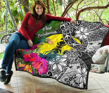 New Caledonia Premium Quilt - Turtle Plumeria Banana Leaf