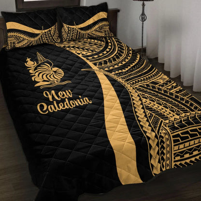 New Caledonia Quilt Bed Set - Gold Polynesian Tentacle Tribal Pattern